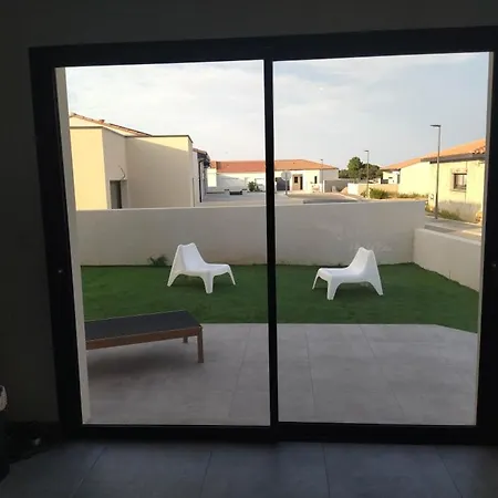 Maison Avec Parking Et Jardin דירה *